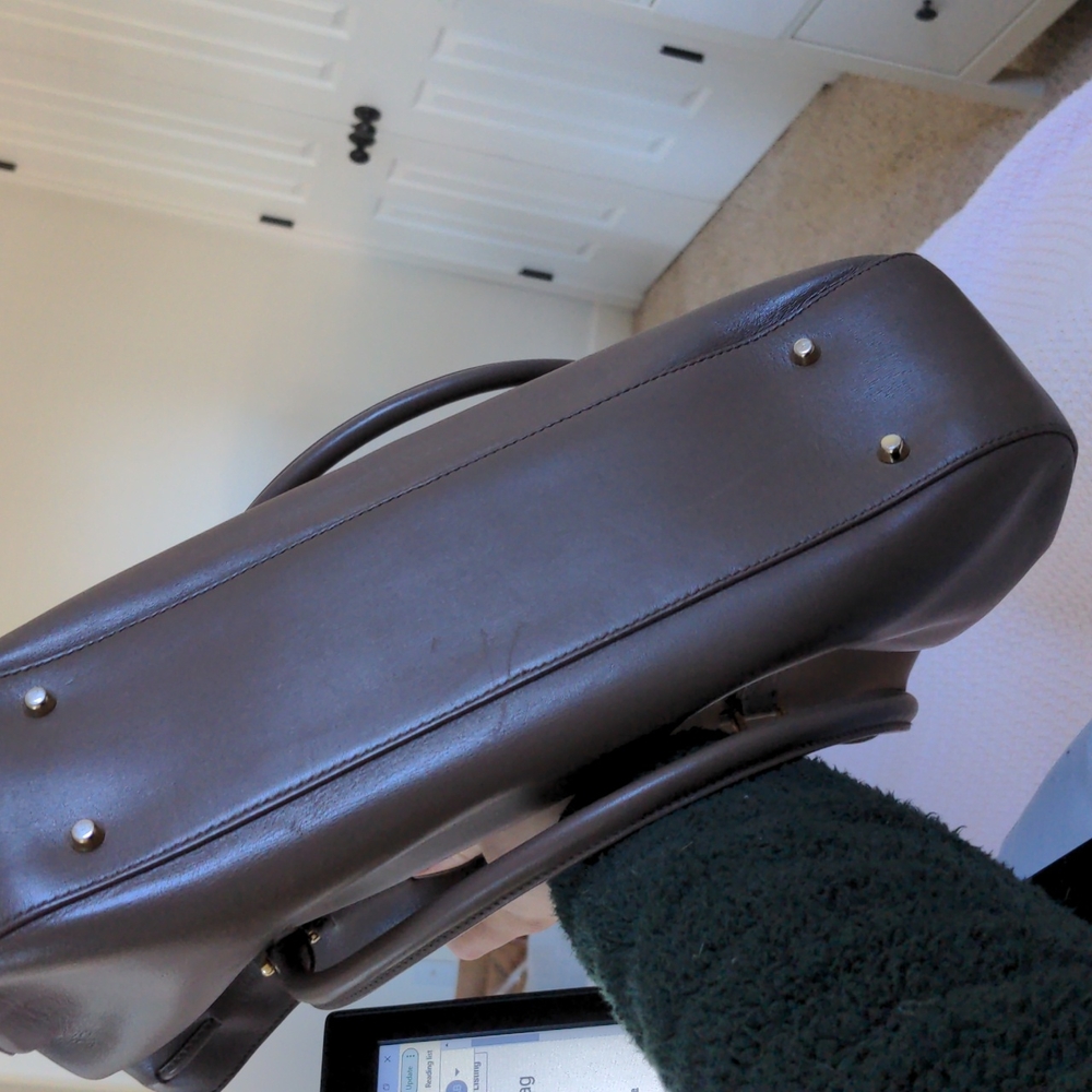 Anya Hindmarch taupe leather shoulder bag EUC - Picture 9 of 9